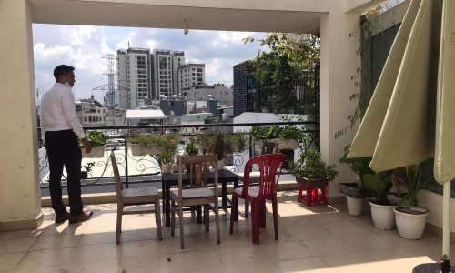 BÁN NHÀ BÌNH THẠNH HXH 80M2 5 TẦNG BTCT DOANH THU 50 T /1 THÁNG TRẦN BÌNH TRỌNG 10.5 TỶ.