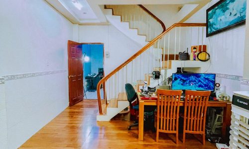 BÁN NHÀ QUẬN 10 45M2 3 TẦNG 3 PHÒNG NGỦ ĐẸP LUNG LINH CMT8 4.3 TỶ.