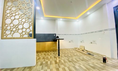 BÁN NHÀ TÂN BÌNH 40M2 NGANG 5.3 M 2 TẦNG ĐẸP LUNG LINH NGUYỄN THANH TUYỀN 4 TỶ.