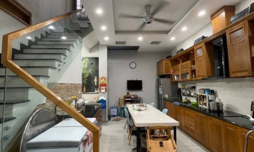 BÁN NHÀ PHÚ NHUẬN HXH OTO VÀO NHÀ 70M2 5 TẦNG NỞ HẬU 5.2 M ĐẸP LUNG LINH NGUYỄN TRỌNG TUYỂN 15.5 TỶ.