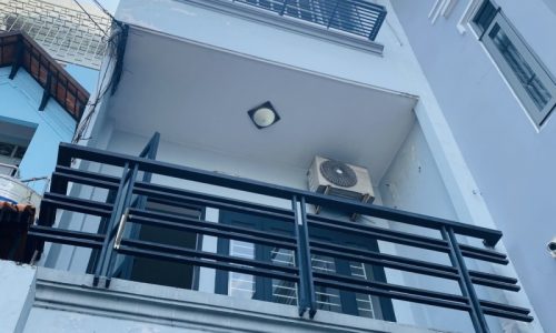 BÁN NHÀ TÂN BÌNH HXH 50M2 5 TẦNG 5 PHÒNG NGỦ SỔ VUÔNG DÂN TRÍ CAO  HẬU GIANG  8.5 TỶ.