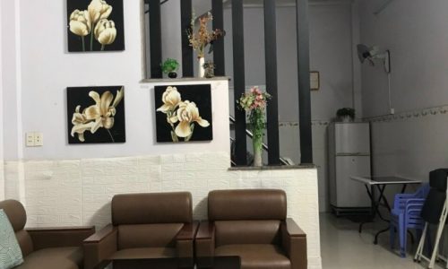 BÁN NHÀ TÂN BÌNH HXH 45M2 NGANG 4,2 M 3 TẦNG 4 PHÒNG NGỦ DÂN TRÍ CAO TRƯỜNG CHINH 5.5 TỶ.