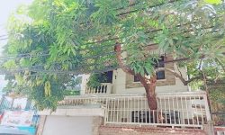 BÁN NHÀ MẶT TIỀN 70M2 5 TẦNG NGANG 4M VỈA HÈ KINH DOANH ĐỈNH NGUYỄN TRỌNG TUYỂN 18.5 TỶ.Mô tả:+ Diện tích: 70m2, ngang 4m dài 17m.+ Kết cấu 5 tầng sân thượng. 5PN, phòng thờ, Sân thượng thoáng mát.Mô tả:+ Mặt tiền VIP Tân Bình, kinh doanh đa ngành nghề.+ Vị trí cực đẹp, 2 vỉa hè rộng. Ngay vòng xoay Lê Văn Sỹ, Giáp Phú Nhuận, Quận 3. Khu vực hiếm nhà bán.+ Tiện ích xung quanh đầy đủ: gần bệnh viện, trường học, gần chợ, khu mua sắm, siêu thị….+ Nhà hiện cho thuê 30 triệu/thángGiá 18.5 tỷ. TL chủ nhà thiện chí gấp bán.Liên hệ: Mr Khoa 0582063101 Tư vấn xem nhà miễn phí