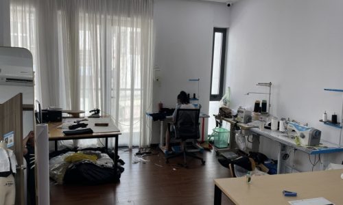 BÁN NHÀ TÂN BÌNH HXH 70M2 4 TẦNG NGANG 5.5 M OTO VÀO NHÀ DÂN TRÍ CAO LÊ VĂN SỸ 15.5 TỶ.