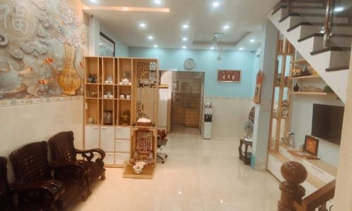 BÁN NHÀ QUẬN 3 HXH 50M2 NGANG 4.7M 3 TẦNG 3 PHÒNG NGỦ HẺM THÔNG TRẦN QUANG DIỆU 6.7 TỶ.