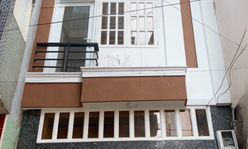 BÁN NHÀ QUẬN 10 HXH OTO VÀO NHÀ 50M2 NỞ HẬU GẦN 5M 3 TẦNG SÁT MẶT TIỀN GẦN HÀ ĐÔ BA THÁNG HAI GẤP BÁN  8.99 TỶ.