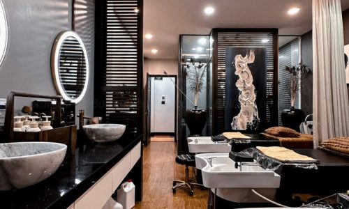 BÁN NHÀ MẶT TIỀN 60M2  6 TẦNG NGANG 4M DOANH THU ĐỈNH 300T HUỲNH VĂN BÁNH NGUYỄN ĐÌNH CHÍNH 25 TỶ.