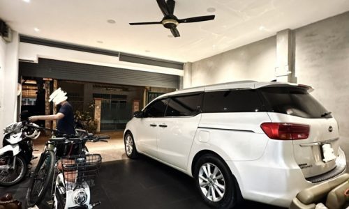 BÁN NHÀ PHÚ NHUẬN OTO VÀO NHÀ  80M2 NGANG 5,5 M 3 TẦNG LÔ GOC KINH DOANH ĐỈNH HUỲNH VĂN BÁNH 16,9 TỶ.