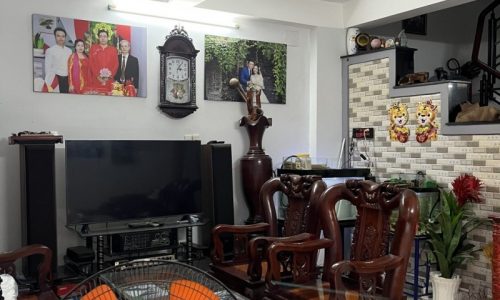 BÁN NHÀ TÂN BÌNH HXH 60M2 NỞ HẬU 4.7M 4 TẦNG 4 PN SÁT MẶT TIỀN HỒNG LẠC 5 TỶ.