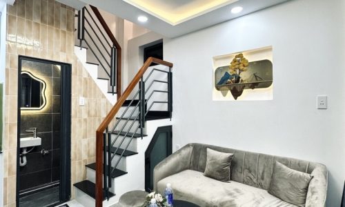 BÁN NHÀ PHÚ NHUẬN  HXH 20M2 4 TẦNG NGANG 3,5M 3 PHÒNG NGỦ ĐẸP LUNG LINH VIP PHÚ NHUẬN ĐOÀN THỊ ĐIỂM 2.8 TỶ.
