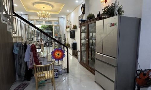 BÁN NHÀ TÂN BÌNH OTO VÀO NHÀ 100M2 NGANG 4,5M 3 TẦNG BTCT SÁT MẶT TIỀN KD ĐỈNH BÙI THỊ XUÂN 10.6 TỶ.