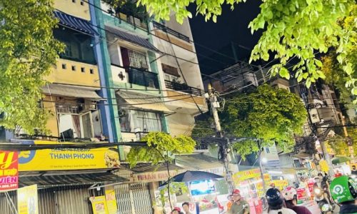 BÁN NHÀ BÌNH THẠNH HXH 80M2 4 TẦNG NGANG 5,5M 8PN SÁT MT 1 CĂN VẠN KIẾP 9.9 TỶ.