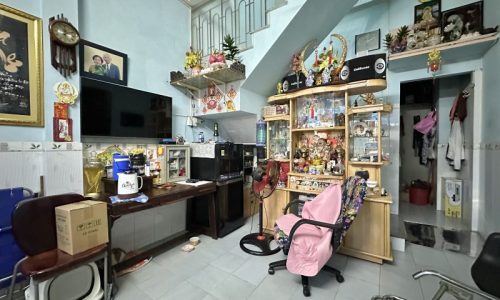 BÁN NHÀ PHÚ NHUẬN HẺM 3M 45M2 2 TẦNG NGANG 4M 3 PN DÂN TRÍ CAO TRẦN HUY LIỆU GẤP BÁN  5.2 TỶ.