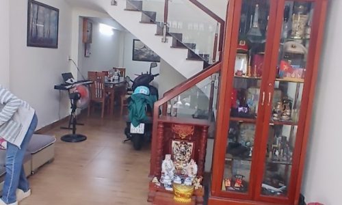 BÁN NHÀ SÁT PHÚ NHUẬN 60M2 4 TẦNG OTO VÀO NHÀ NGANG 4M 4 TẦNG 3PN KD ĐỈNH GẦN SÂN BAY NGUYỄN KIỆM 9.2 TỶ