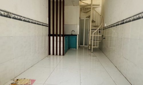 BÁN NHÀ PHÚ NHUẬN 20M2 HBG 2 TẦNG NGANG 3M 2 PN DÂN TRÍ CAO NGUYỄN VĂN TRỖI 2.4 TỶ