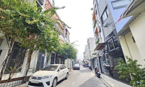 BÁN NHÀ BÌNH THẠNH HẺM 8M 40M2 NỞ HẬU 4.2M 2 TẦNG KD ĐỈNH ĐINH TIÊN HOÀNG GẤP BÁN 4.75 TỶ.