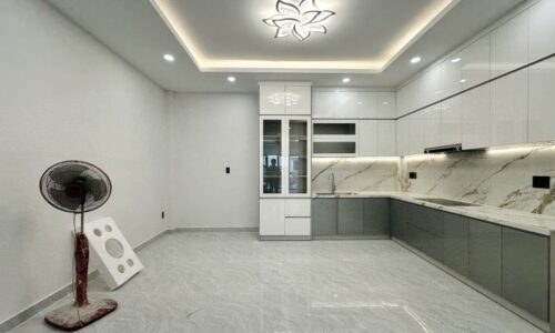 BÁN NHÀ PHÚ NHUẬN HXH 80M2 3 TẦNG NGANG 5M 3 PN DÂN TRÍ SỔ VUÔNG ĐĂNG VĂN NGỮ  GẤP BÁN 11.9 TỶ.