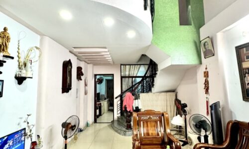 BÁN NHÀ PHÚ NHUẬN HXH 60M2 5 TẦNG NGANG 4M 5 PN SÁT MT KD LÊ VĂN SỸ 9.1 TỶ.