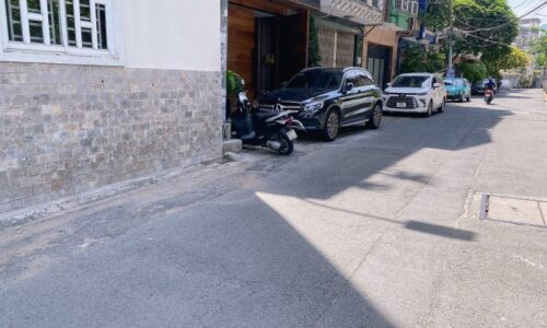 BÁN NHÀ PHÚ NHUẬN 200M2 5 TẦNG OTO VÀO NHÀ NGANG 10M BIỆT THỰ NGUYỄN KIỆM 26 TỶ.