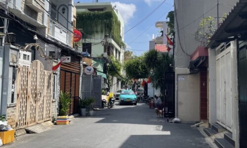 BÁN NHÀ TÂN BÌNH HXH 60M2 2 TẦNG NGANG 5M NỞ HẬU SÁT MT NGUYỄN TRỌNG TUYỂN 6.1 TỶ.