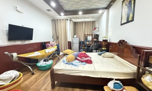 BÁN NHÀ TÂN BÌNH OTO VÀO NHÀ 60M2 4 TẦNG NGANG 4,5M ĐẸP SÁT MT KD ĐỈNH CMT8 10,5 TỶ.