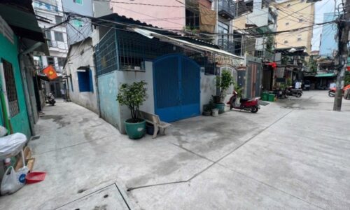 BÁN NHÀ QUẬN 3 HXH 80M2 2 TẦNG NỞ HẬU 5,6M TIỆN XÂY CHDV CMT8 7.9 TỶ.