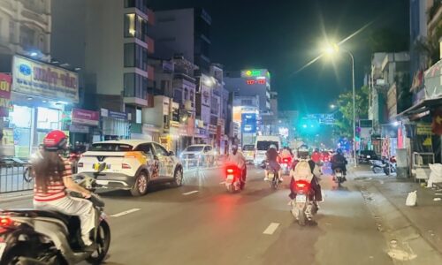 BÁN NHÀ BÌNH THẠNH HXH 6M 50M2 5 TẦNG 6 PN KD ĐỈNH BẠCH ĐẰNG 10.5 TỶ.