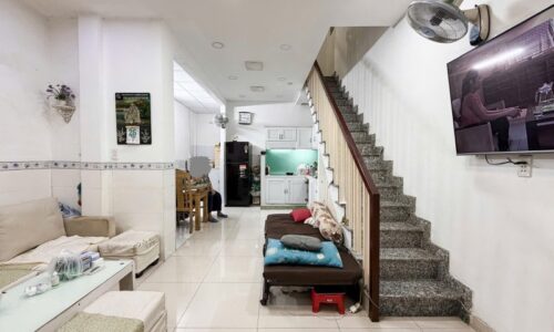 BÁN NHÀ PHÚ NHUẬN HXH 39M2 3 TẦNG 4 PN SÁT MT DÂN TRÍ HUỲNH VĂN BÁNH 6.85 TỶ.