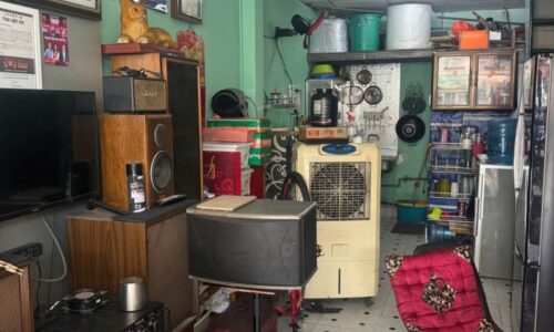 BÁN NHÀ MẶT TIỀN 30M2 3 TẦNG NGANG 3M 2 PN KD ĐỈNH NGUYỄN KIỆM 3.3 TỶ.