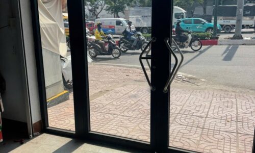 BÁN NHÀ MẶT TIỀN 60M2 2 TẦNG NGANG 4,5M 3 MẶT TIỀN KD ĐỈNH 3 PN  PHẠM VĂN ĐỒNG 11.99 TỶ.