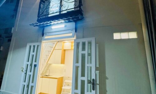 BÁN NHÀ PHÚ NHUẬN HXH DTSD 20M2 3 TẦNG 2 PN ĐẸP LL THÍCH QUẢNG ĐỨC 2.3 TỶ.