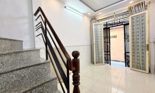 BÁN NHÀ PHÚ NHUẬN HXH 25M2 4 TẦNG 3 PN SÁT MT HUỲNH VĂN BÁNH 5.35 TỶ.