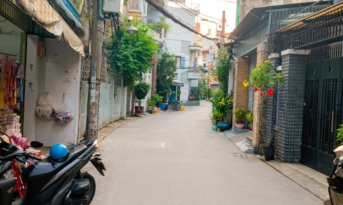 BÁN NHÀ TÂN BÌNH OTO VÀO NHÀ 38M2 5 TẦNG 6 PN KD ĐỈNH LẠC LONG QUÂN 5.7 TỶ.