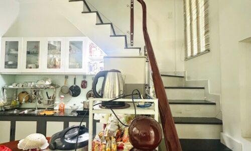 BÁN NHÀ TÂN BÌNH HBG 40M2 2 TẦNG NGANG 5,3M 3 PN SÁT MT PHẠM VĂN HAI 5.6 TỶ.